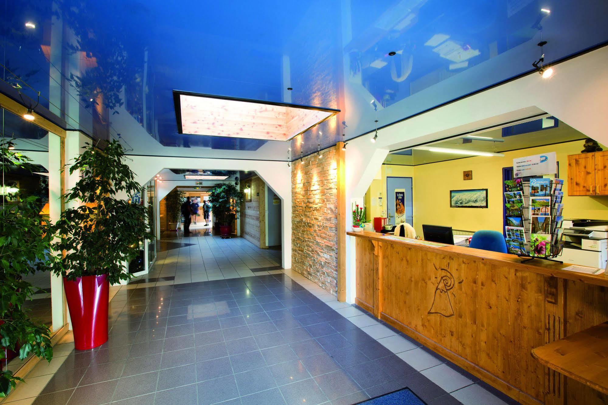 Club Vacances Bleues Les Alpes D'Azur La Salle-les-Alpes Buitenkant foto